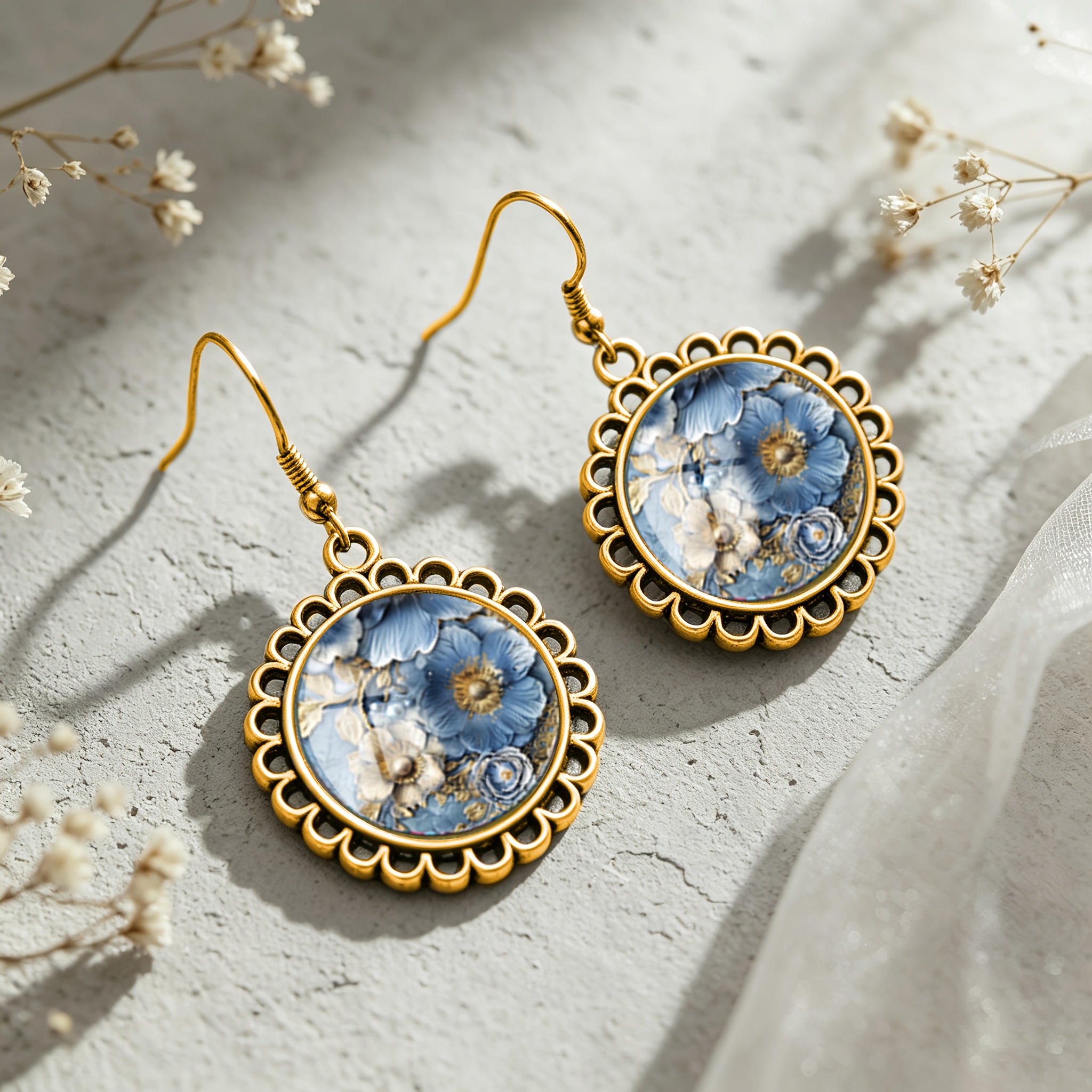 Blue & White Vintage Floral Pattern Round Earrings